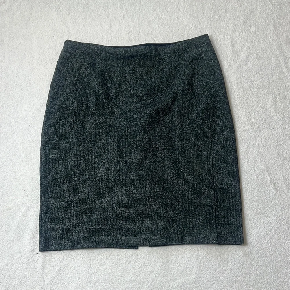 New York & Company Charcoal‎ Pencil Skirt Size 10